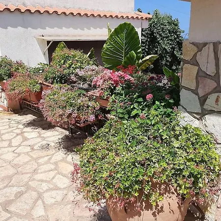 Holiday home Anthea *