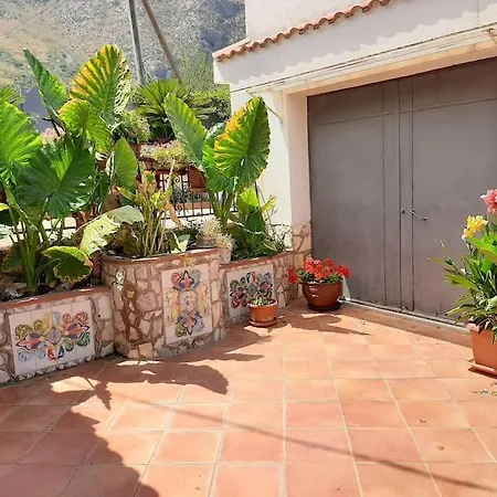 Holiday home Anthea